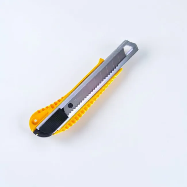 Maket Bıçağı, Metal Gövdeli